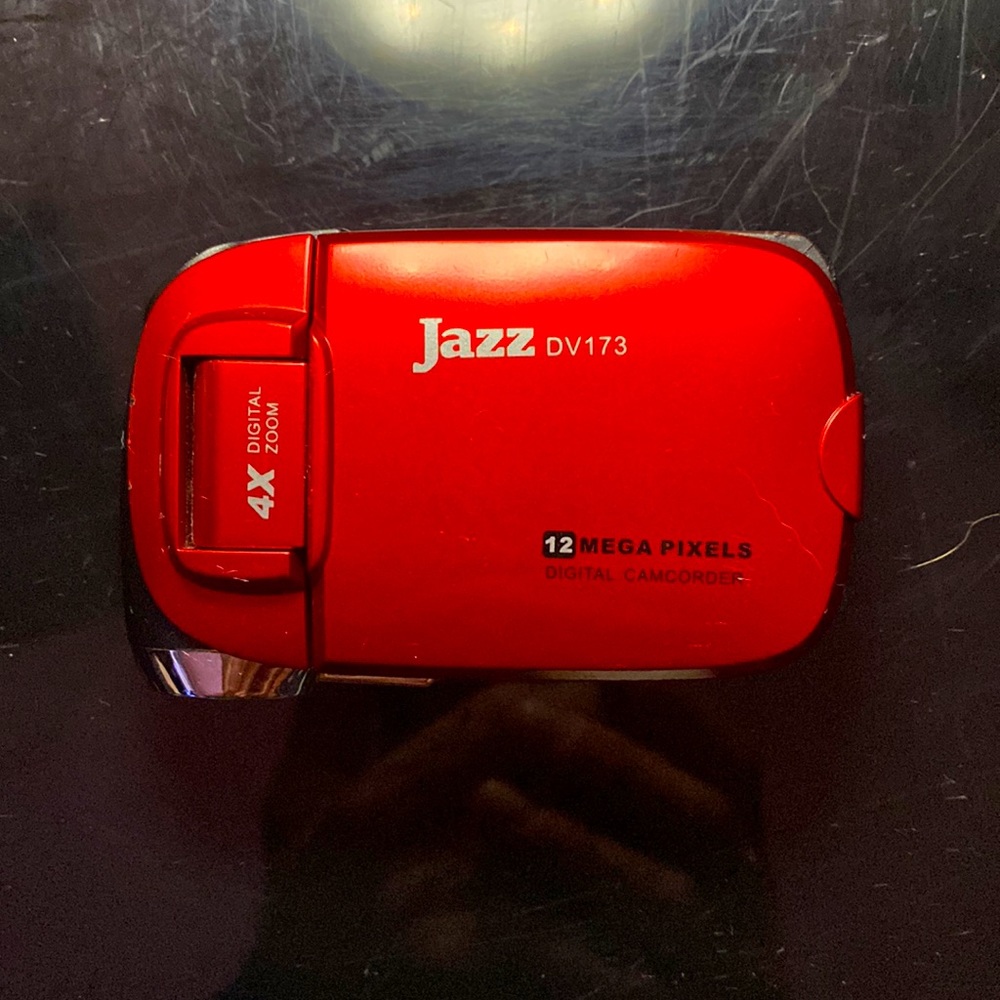 Small compact great for spying digital video recorder. A camcorder if you will.